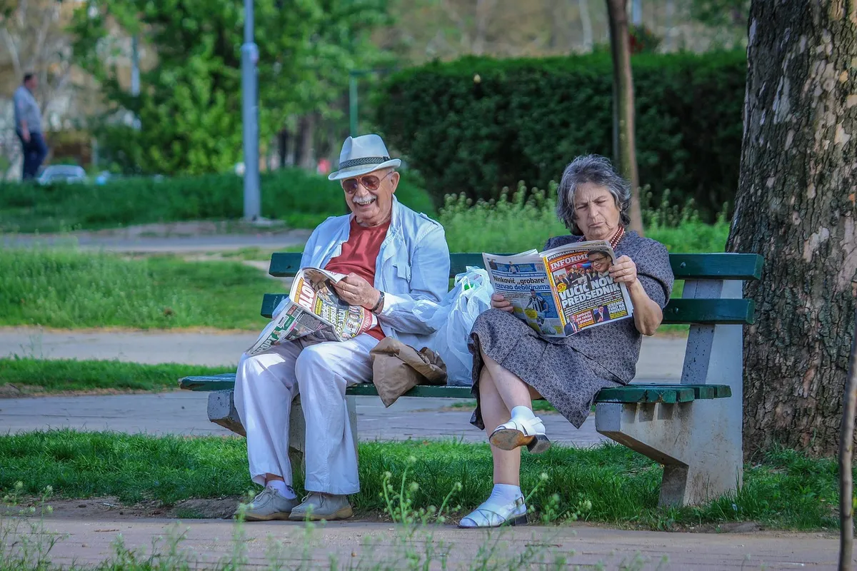Požiadajte o kartu seniora, získate rôzne zľavy