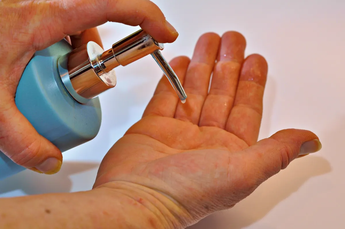 Časté používanie dezinfekcie môže spôsobiť ekzémy