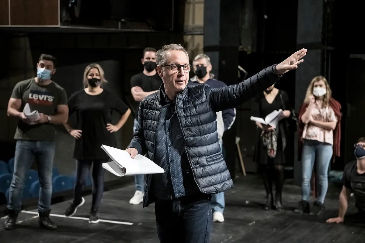 Dramaturg a režisér Svetozár Sprušanský sa zaradil medzi 50-tnikov