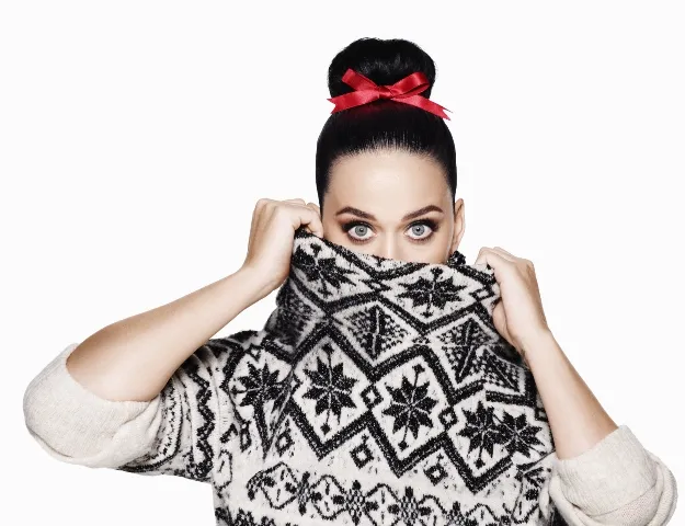 Katy Perry do veľkolepej sviatočnej kampane H&M prinesie módu, fantáziu a zábavu
