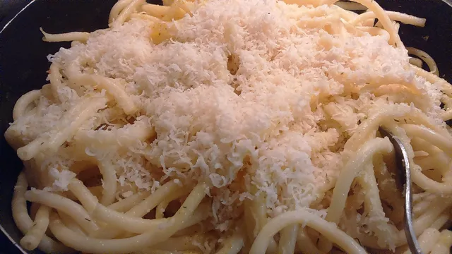 Špagety aglio e olio alebo jednoducho a rýchlo
