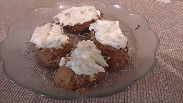 Cesnak síce smrdí, ale je neuveriteľne zdravý! Skvelá cesnaková nátierka
