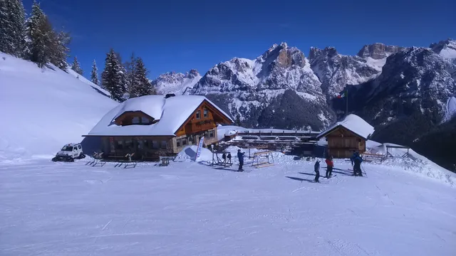 Lyžovačka na Civetta - sila hôr, ktorá si vás pritiahne
