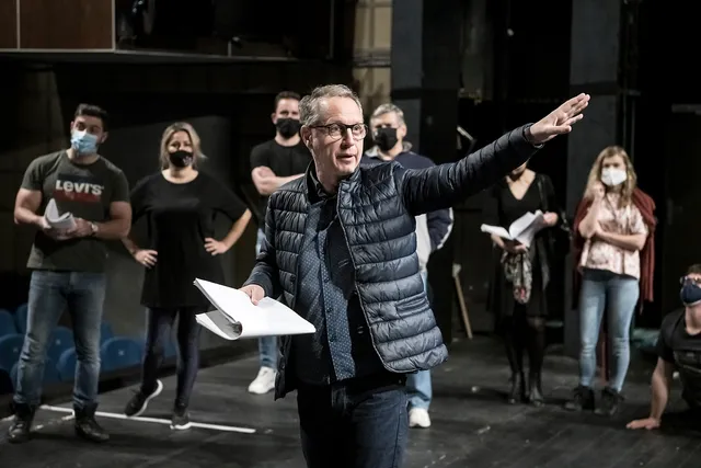 Dramaturg a režisér Svetozár Sprušanský sa zaradil medzi 50-tnikov