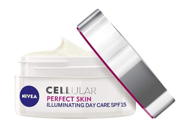 NIVEA_Rozjasnujuci denny krem Cellular Perfect Skin otvoreny